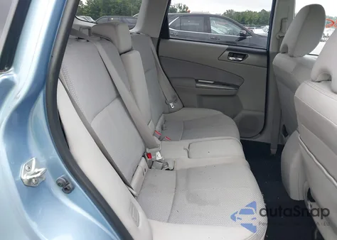 2011 Subaru Forester 2.5X Premium z USA, uszkodzony, nr VIN JF2SHADC9BH705378